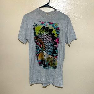 Women’s size M Gray Wild and Free T-Shirt.